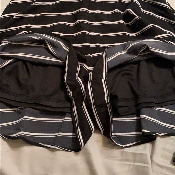 Striped Romper - Picture 4 of 7